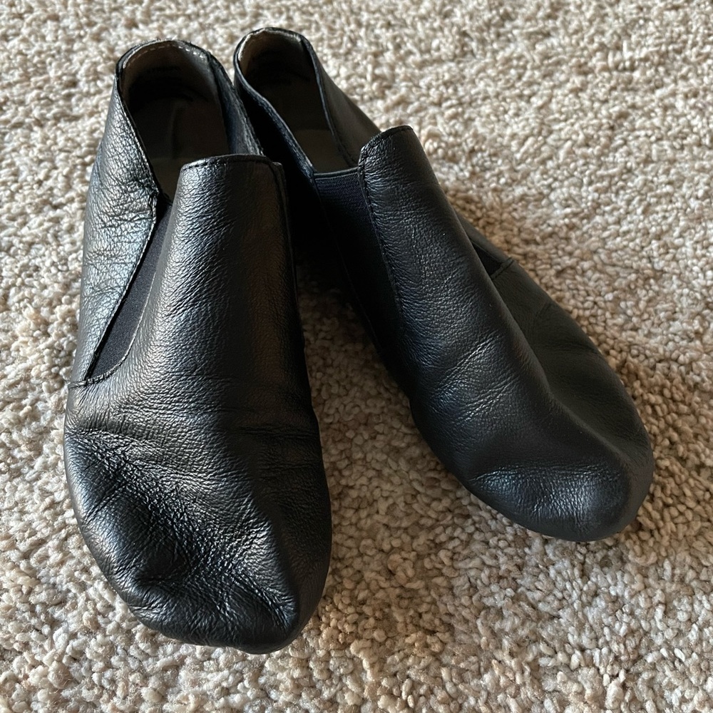 Girls jazz dance shoes
